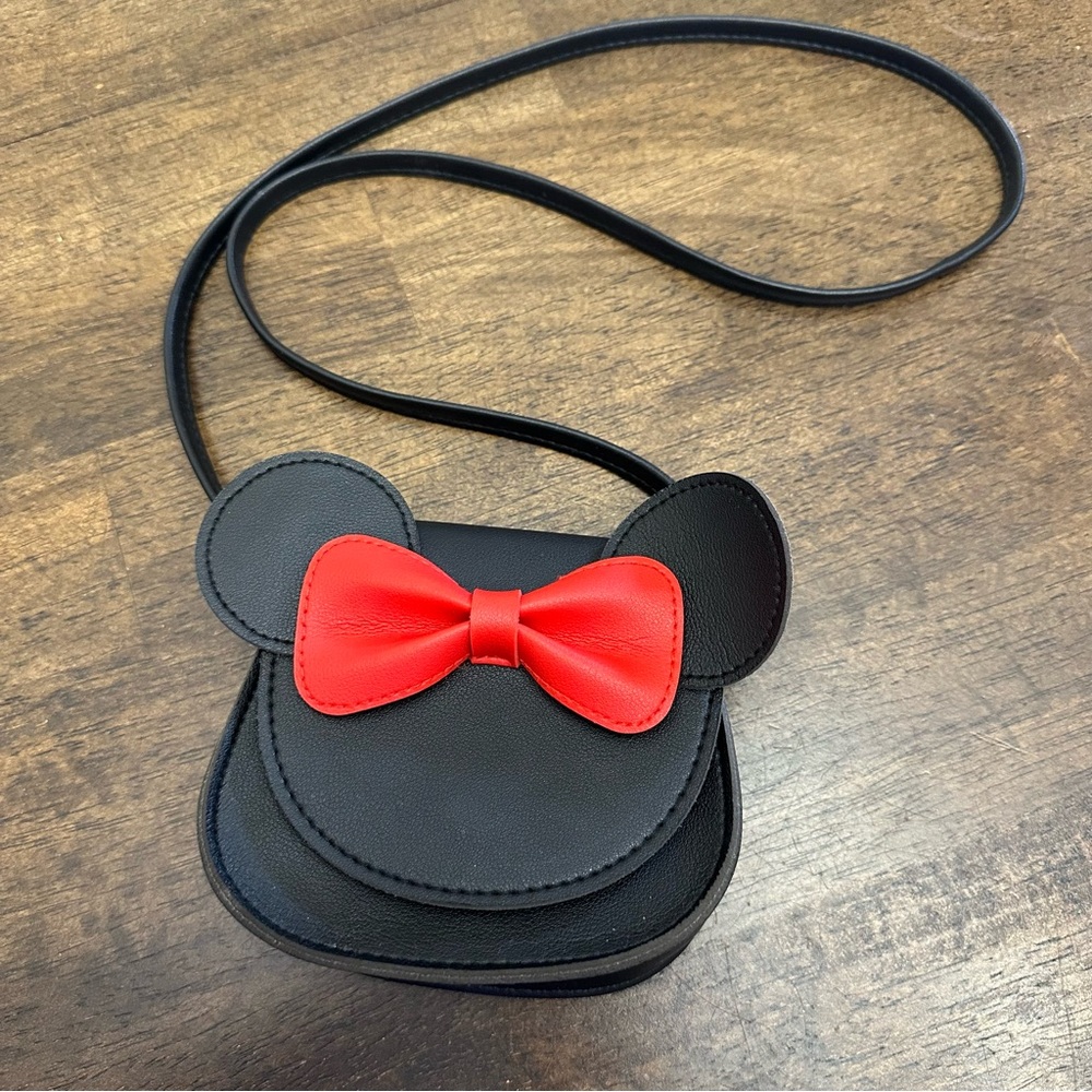 Small Minnie Mouse Purse! Kids size! Leather!